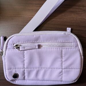 Iris Lavender Quilted Wristlet